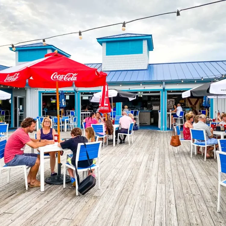 The-Surf-Restaurant-Bar-2.jpg